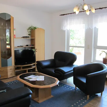 Kaiserkrone Semesterbostad