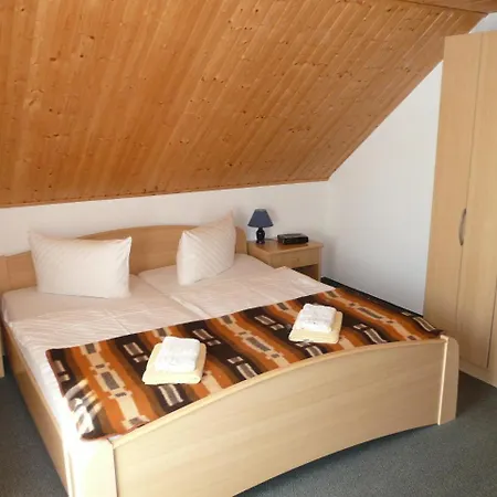 Kaiserkrone Semesterbostad Schöna